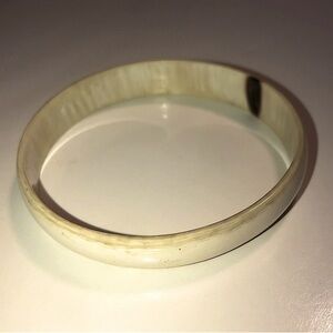 Vtg real horn bangle 8.1” / 2.6” diameter